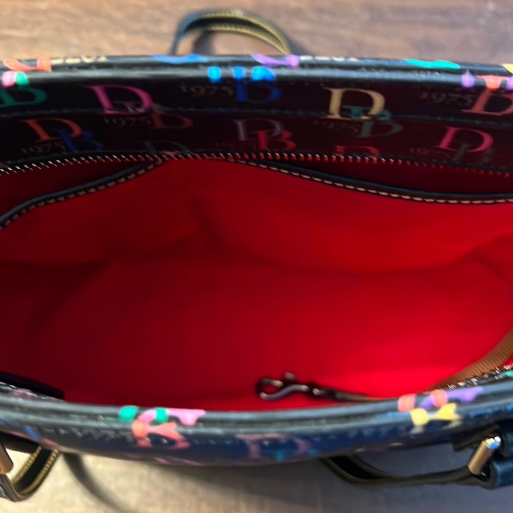 Like new Dooney and Bourke DB75 multi tote/shopper.